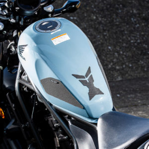レブル250、レブル500専用タンクパッドのページです