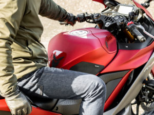 YAMAHA YZF-R3 YZF-R25専用タンクパッド