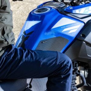 Vストローム（V-Strom250）専用のタンクパッド