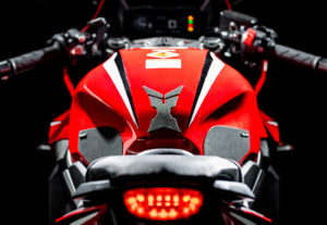 CBR650RR/CB650R専用タンクパッド　CONVEX TANKPAD