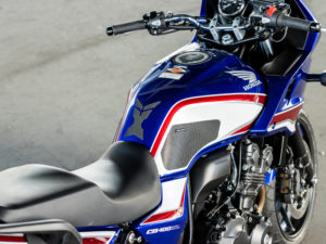 TEOGONIA製CB400SF　CB400SB専用タンクパッド