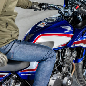 TEOGONIA製CB400SF　CB400SB専用タンクパッド